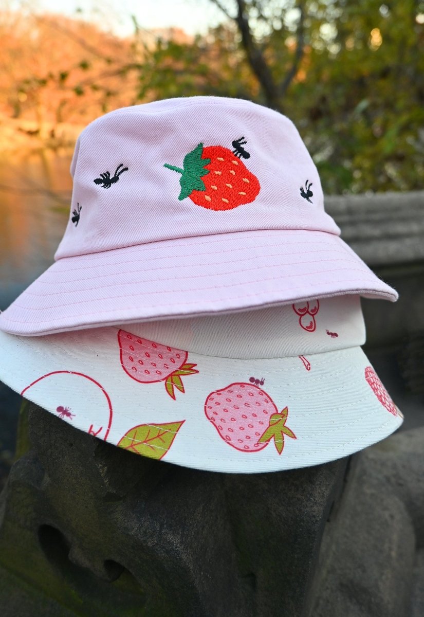 Ho Hos Hole in The Wall bucket hats