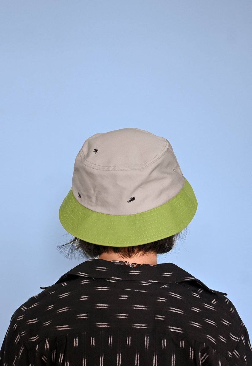 HO HOS HOLE IN THE WALL - "Ants on Your Hat" bucket hat ▲Grey▼Green colorway combo