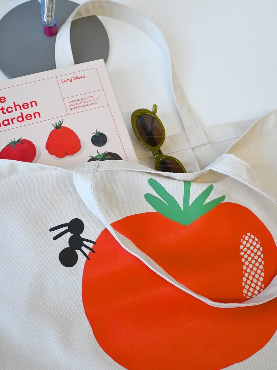 "Tomato" tote bag - Design by HO HOS HOLE IN THE WALL